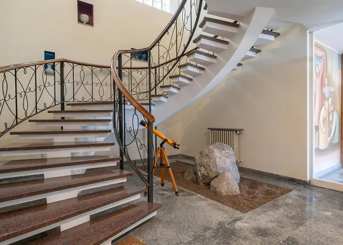 - Isabella Apartman Lecco